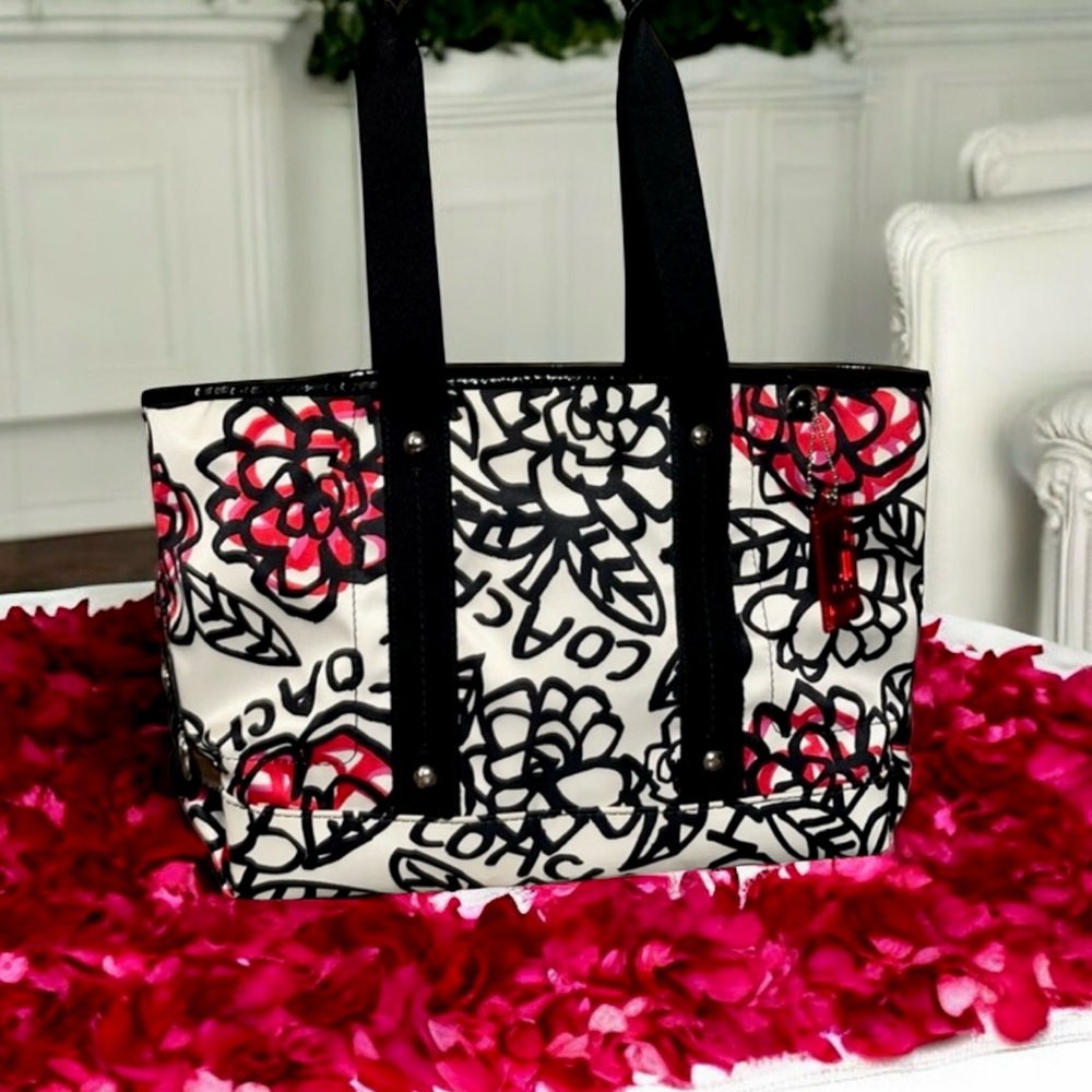 COACH Poppy Kyra Floral Graffiti Tote - Picture 10 of 10